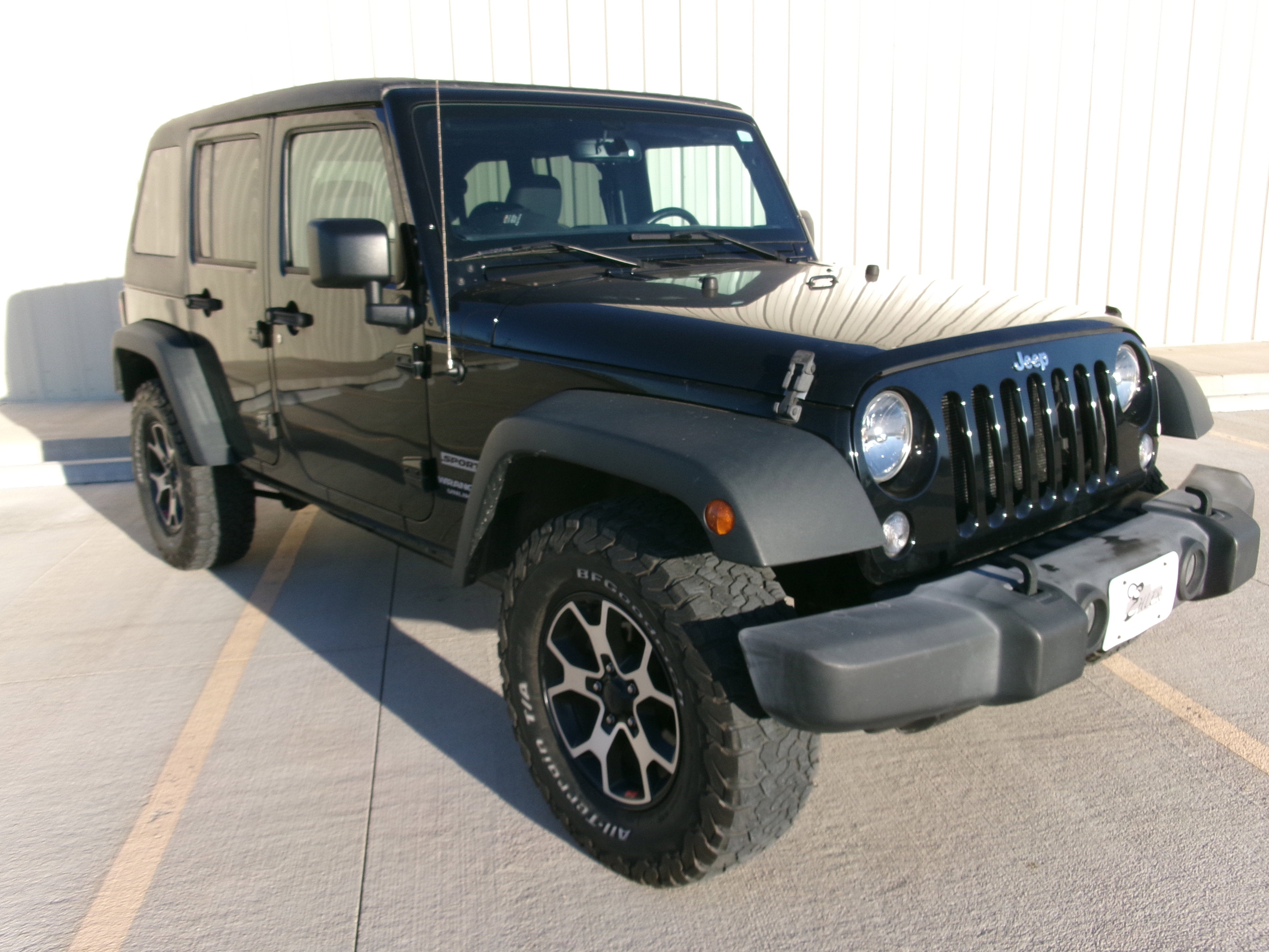 2017 Jeep Wrangler Unlimited Sport
