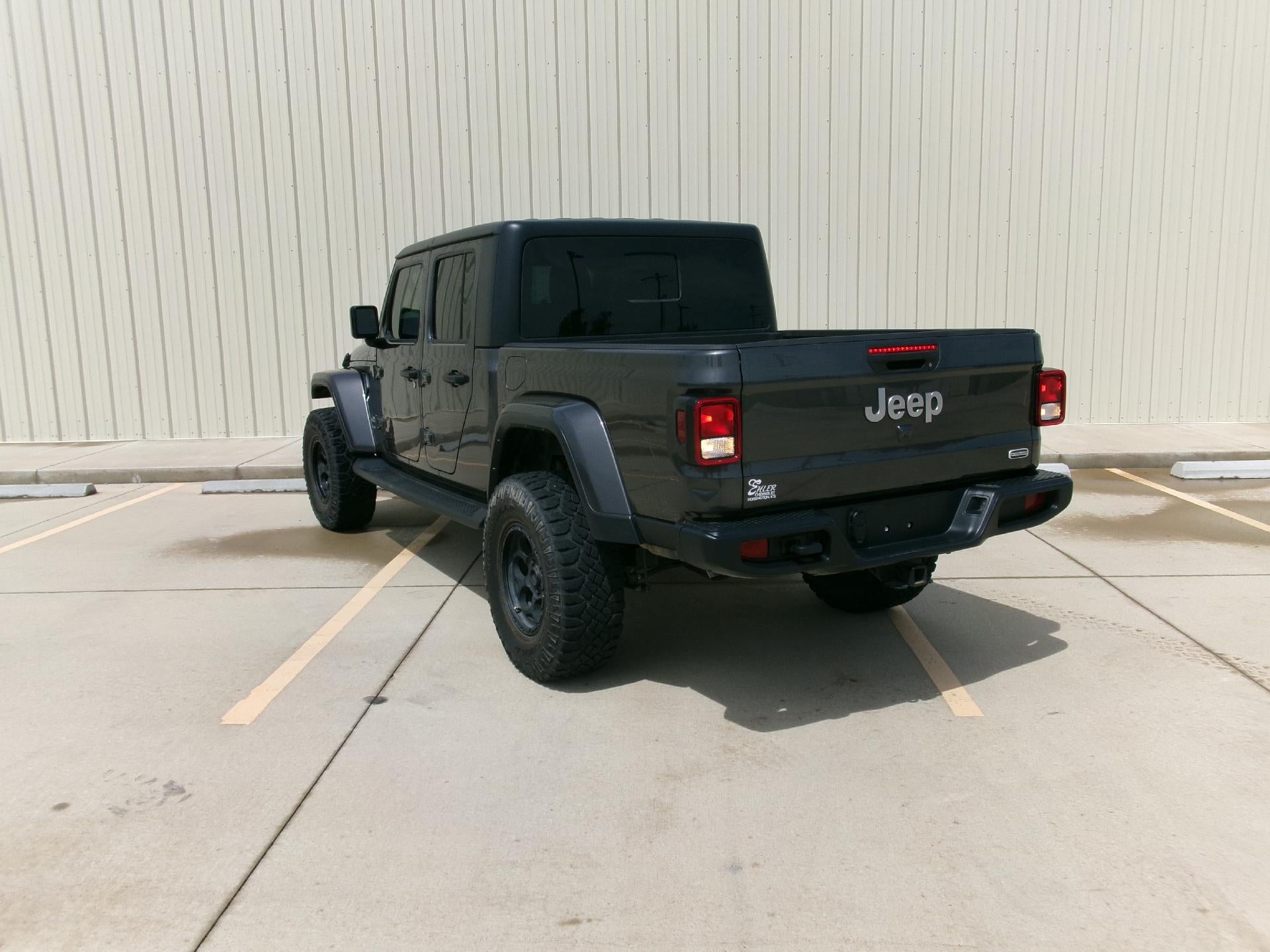 2021 Jeep Gladiator Overland