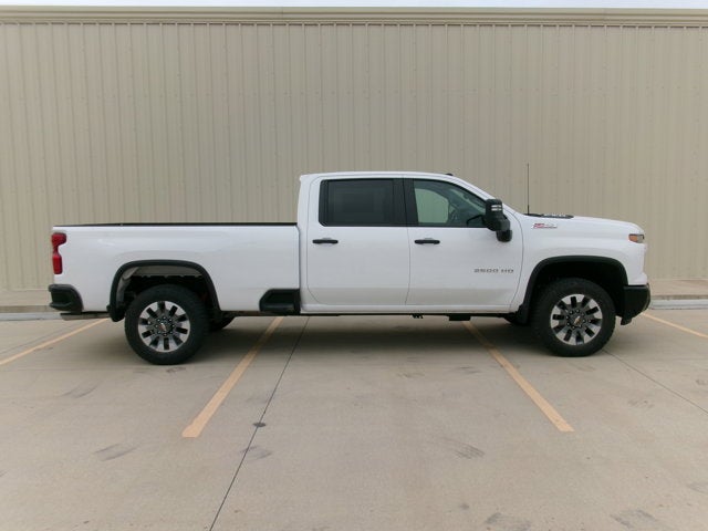 2026 Chevrolet Silverado 2500HD Custom