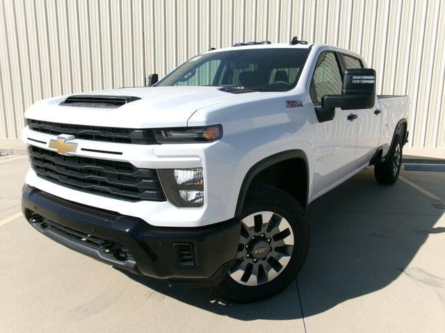 2026 Chevrolet Silverado 2500HD Custom