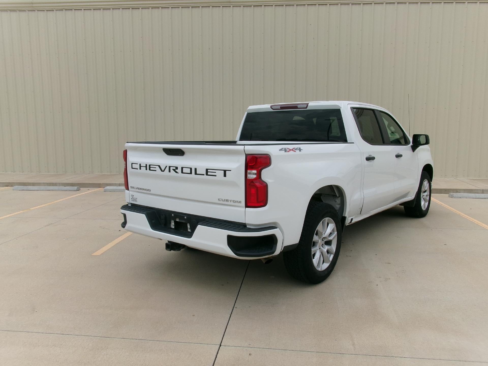 2022 Chevrolet Silverado 1500 LTD Custom