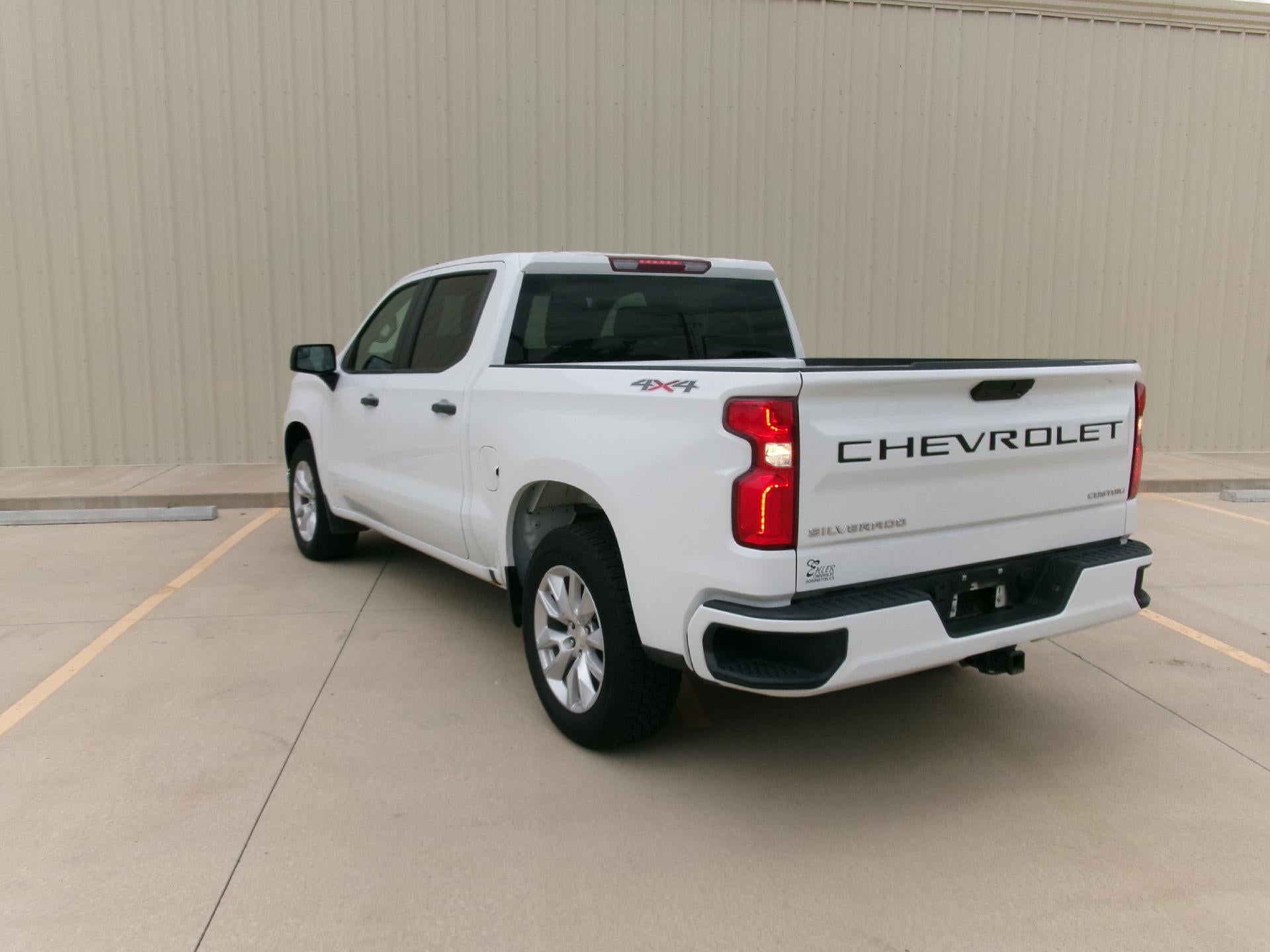 2022 Chevrolet Silverado 1500 LTD Custom