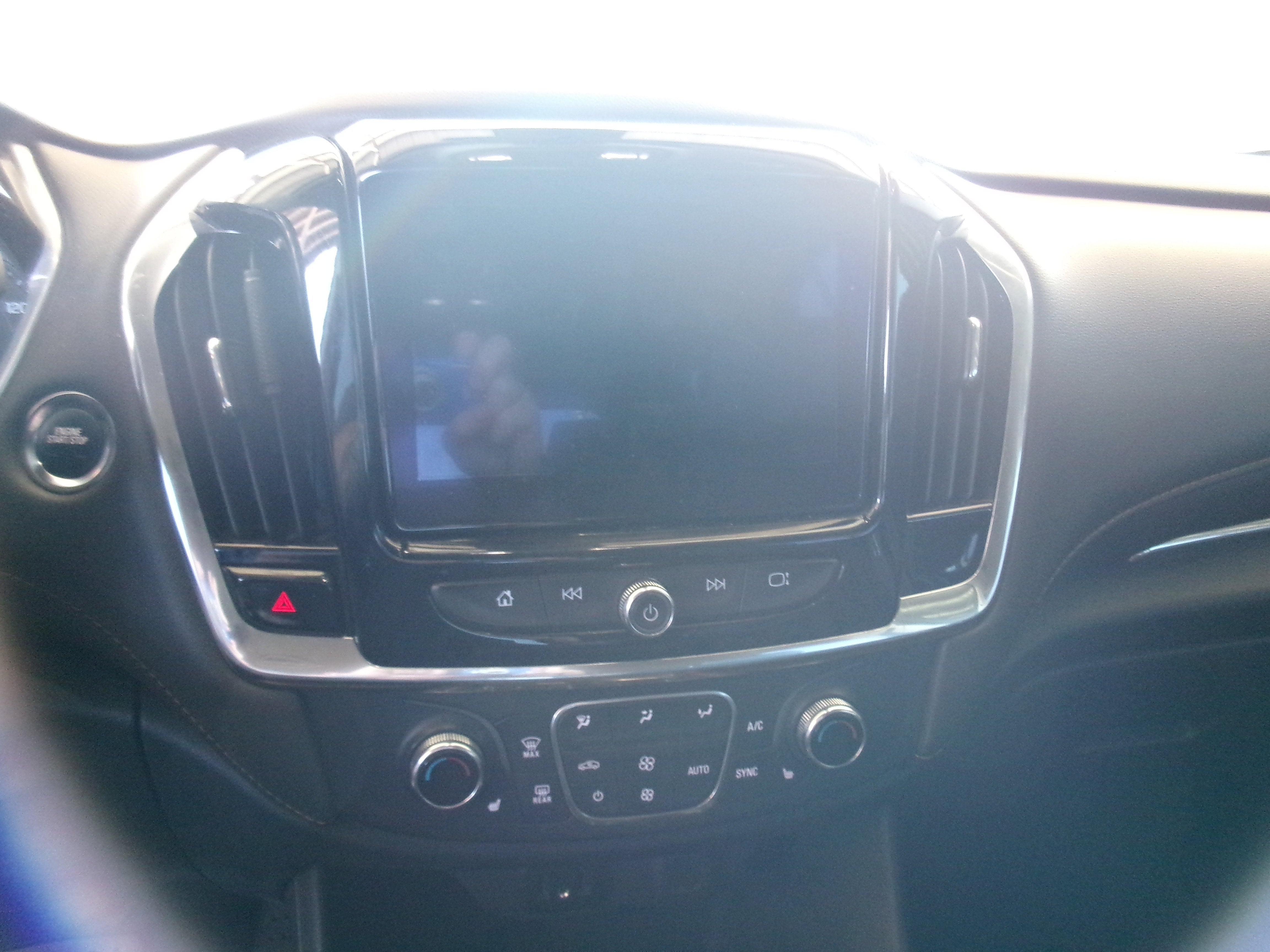 2020 Chevrolet Traverse LT Leather