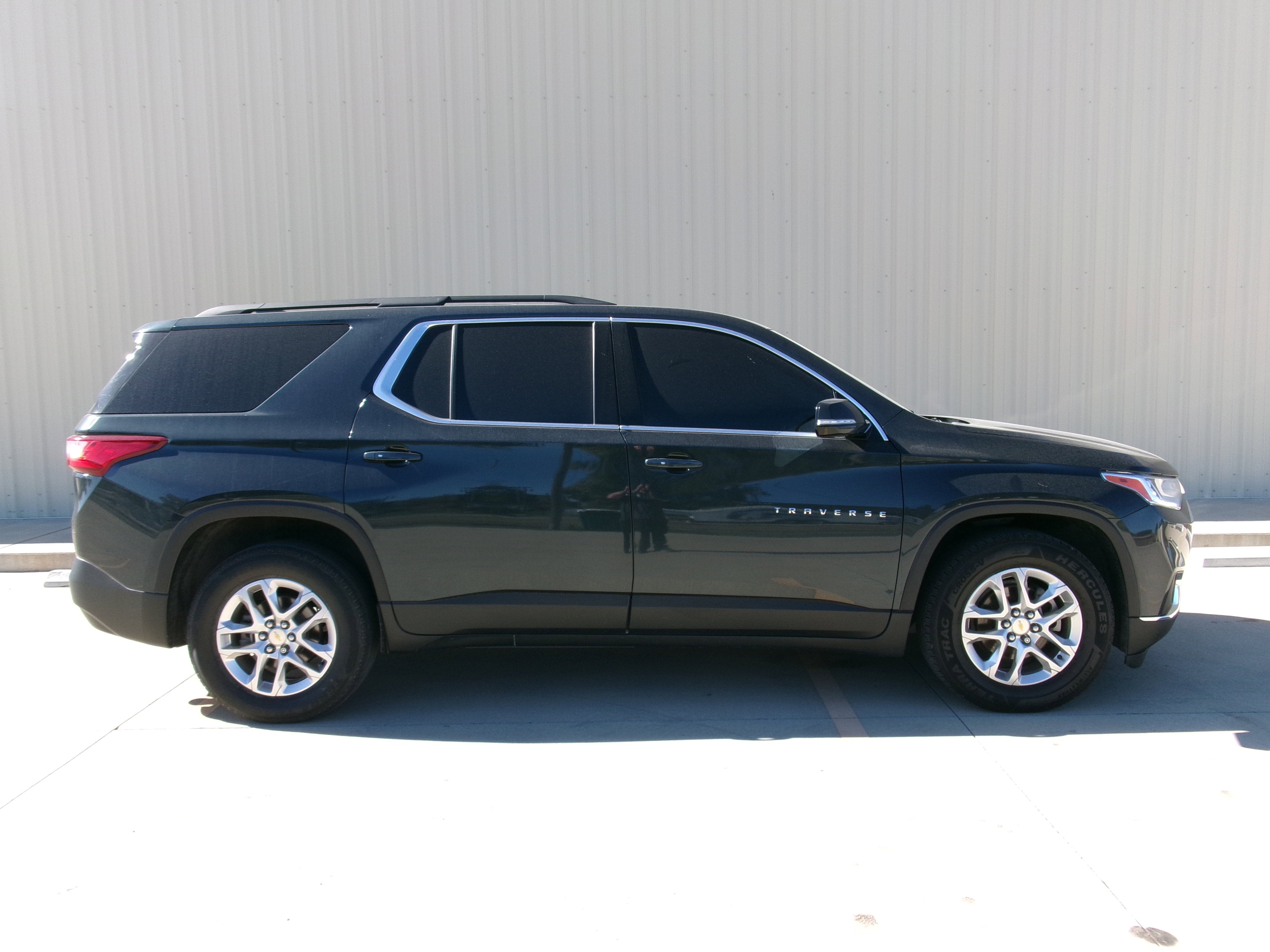 2020 Chevrolet Traverse LT Leather