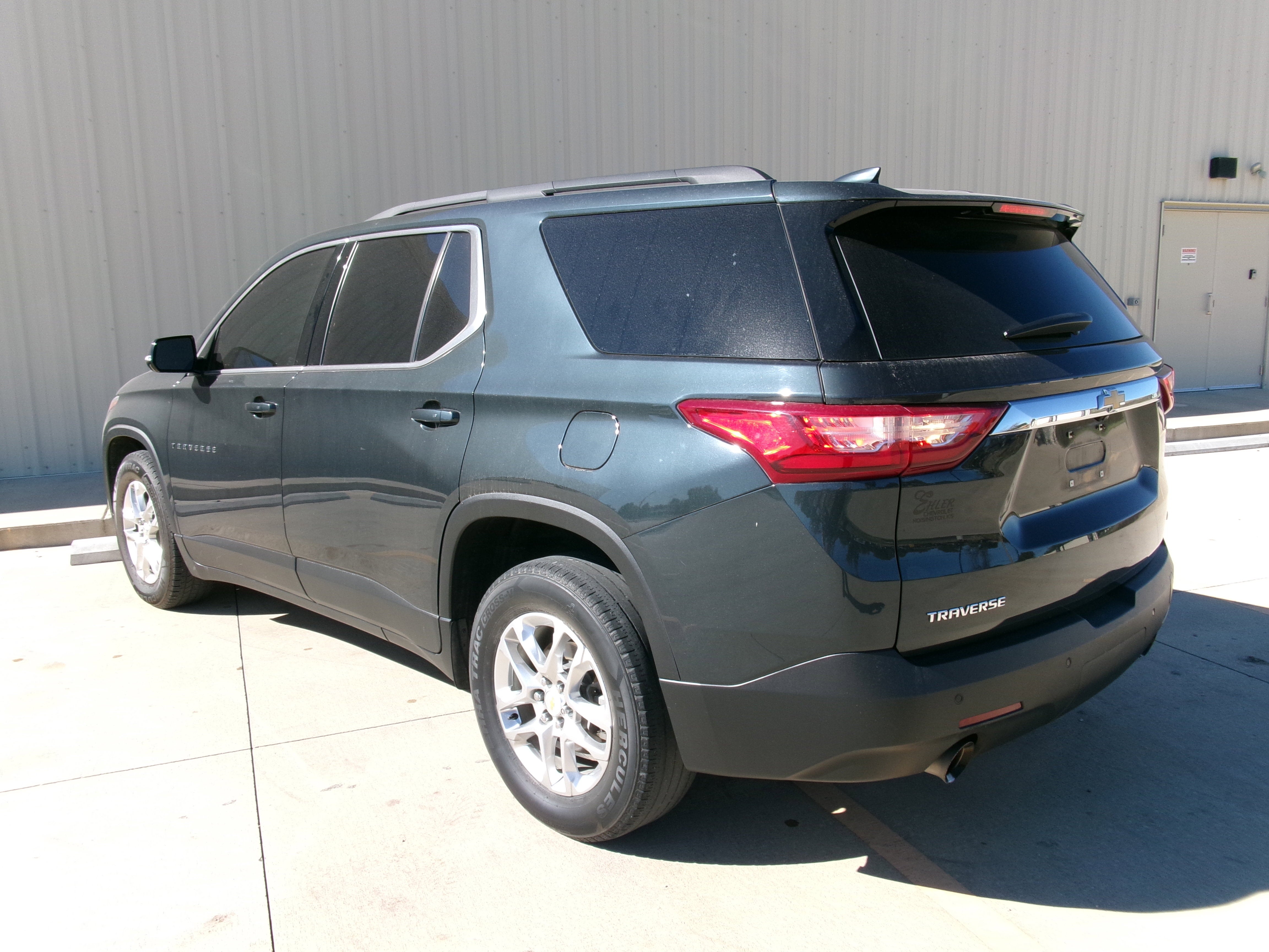 2020 Chevrolet Traverse LT Leather