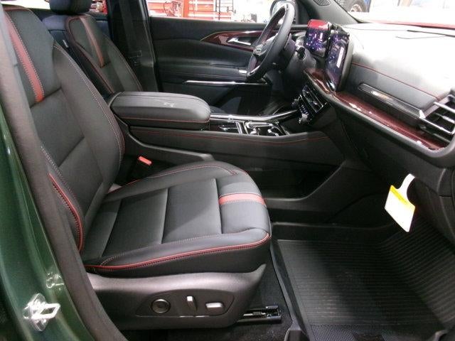 2027 Chevrolet Traverse RS - Photo 18