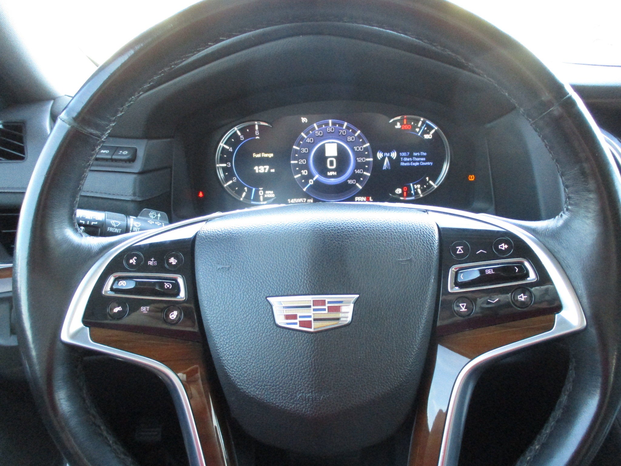 2017 Cadillac Escalade Luxury