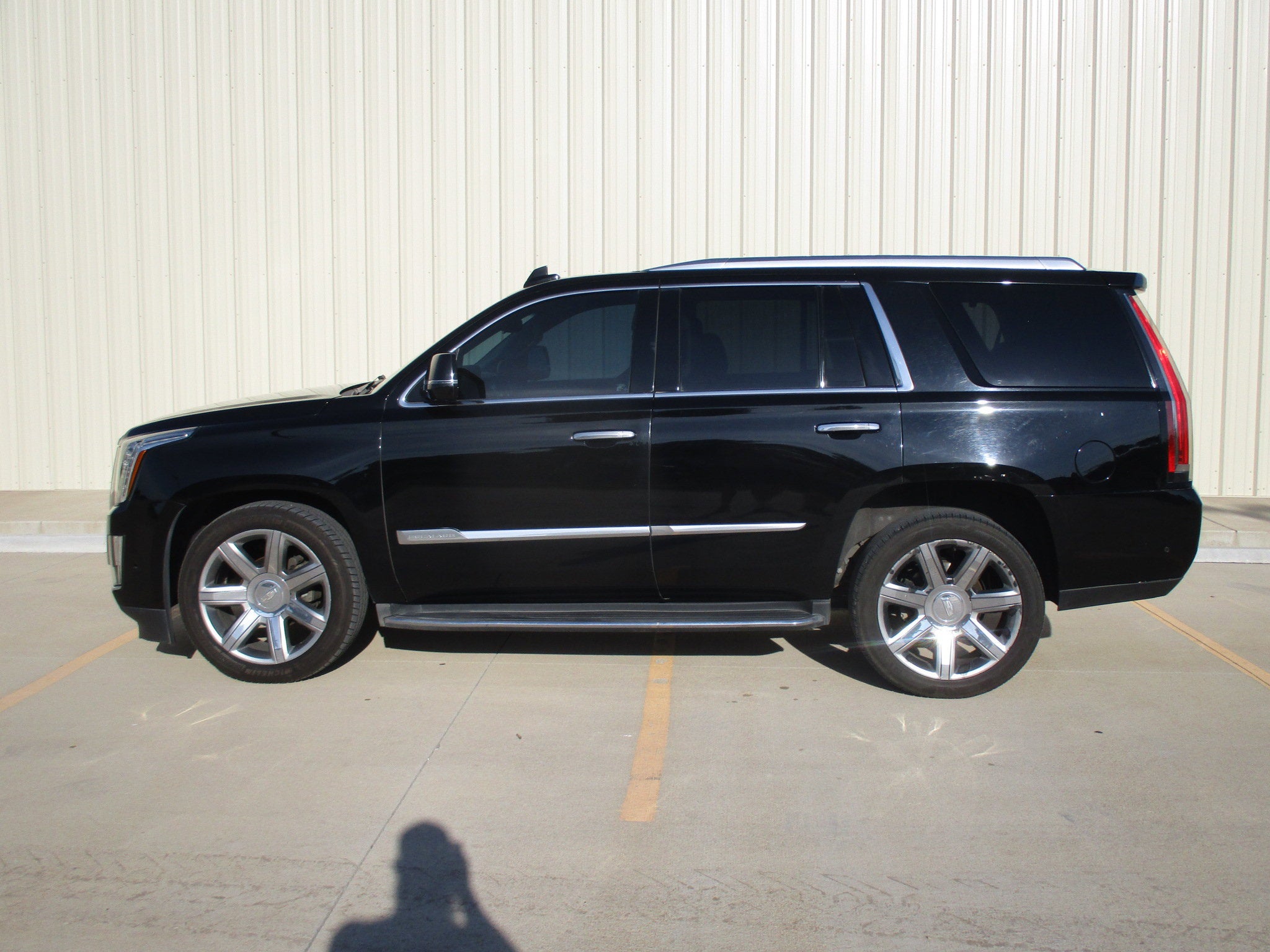 2017 Cadillac Escalade Luxury