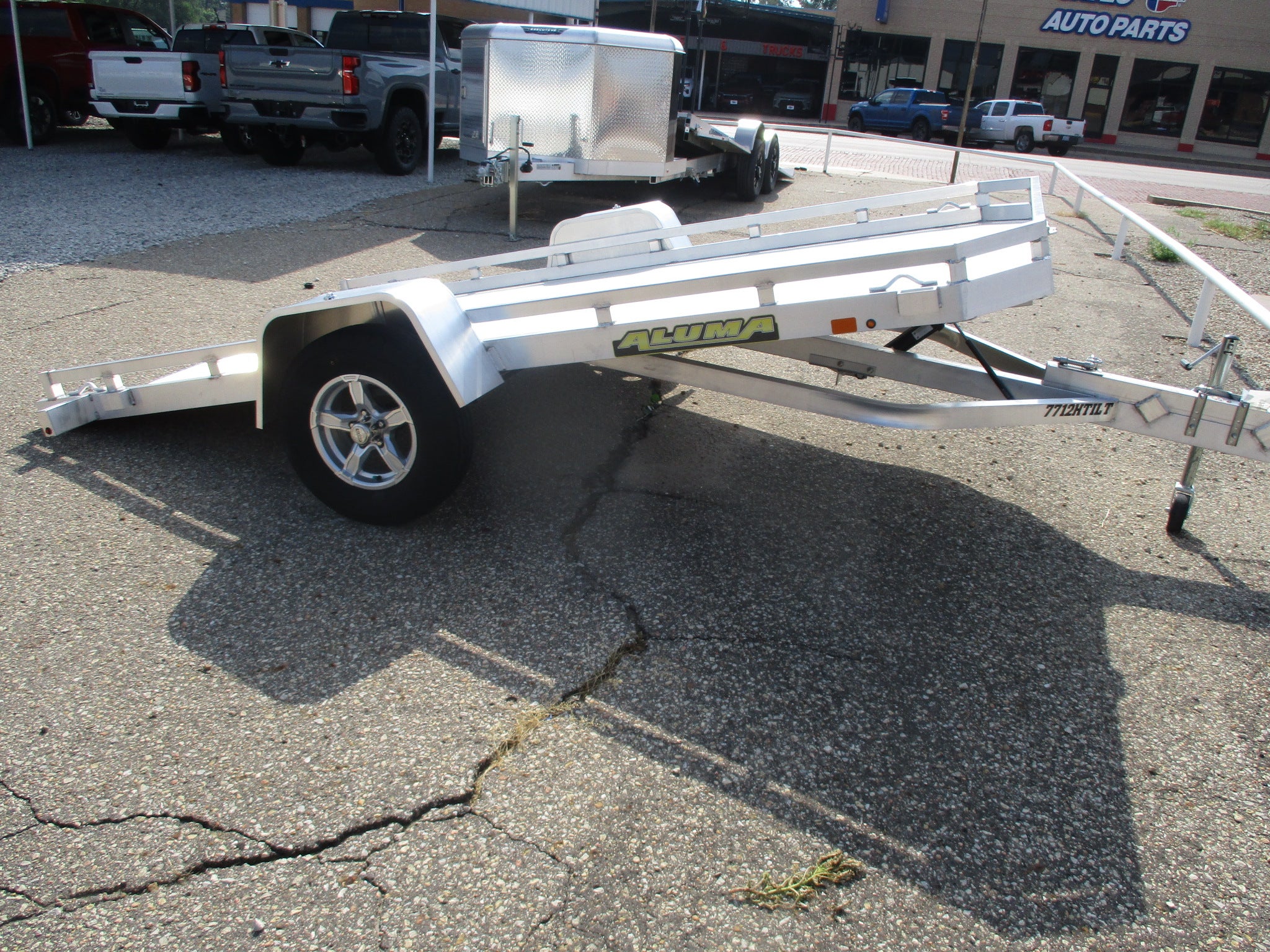 2025 ALUMA TRAI 7712HTILTS Base