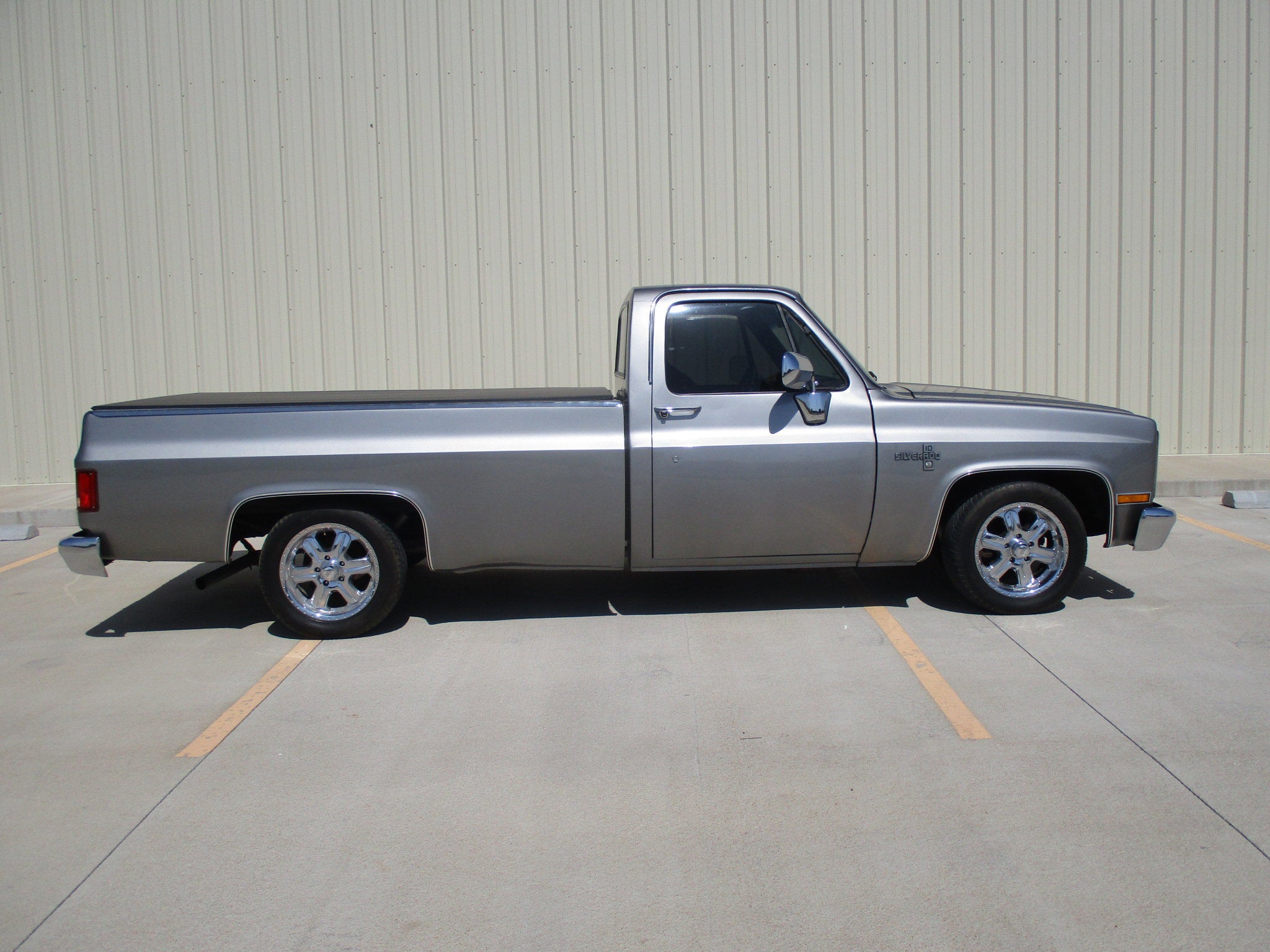 1985 Chevrolet Pickup Base