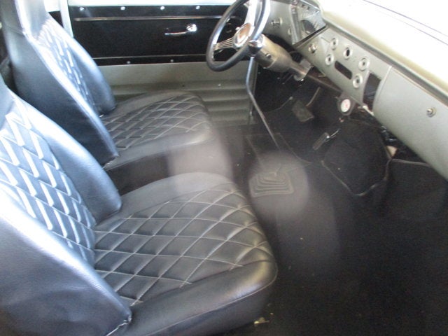 1957 Chevrolet PICKUP Base