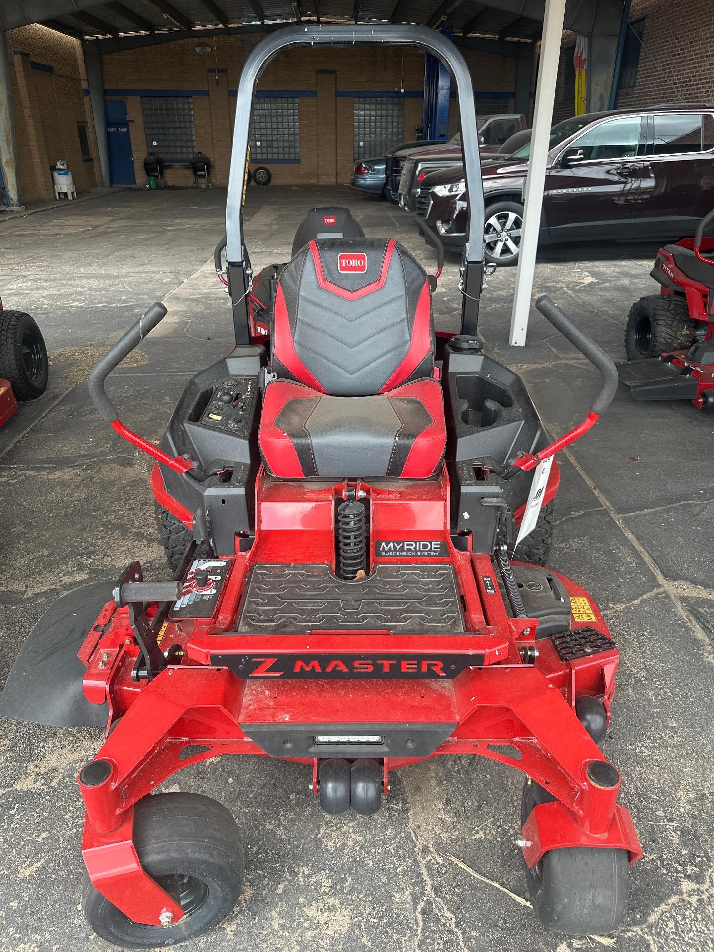 2025 Toro 2000 FX 52 Base
